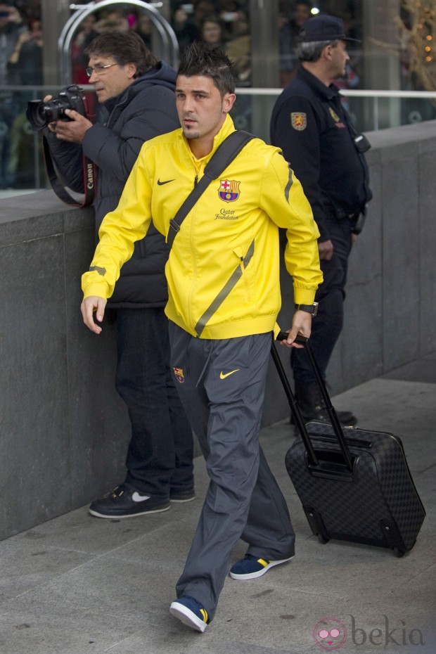 LOS JUGADORES DEL FC BARCELONA LLEGAN A SU HOTEL DE MADRID